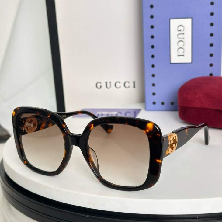Picture of Gucci Sunglasses _SKUfw79165469fw